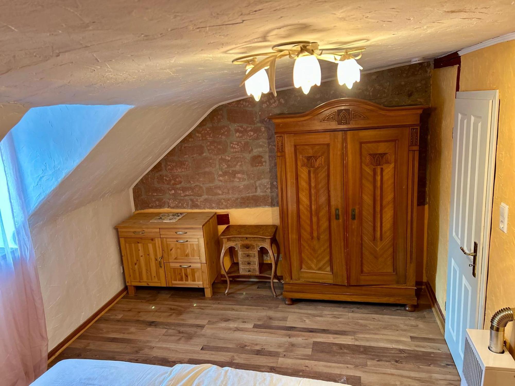Kleines Haus In Der City Von Кайзерслаутерн Екстериор снимка